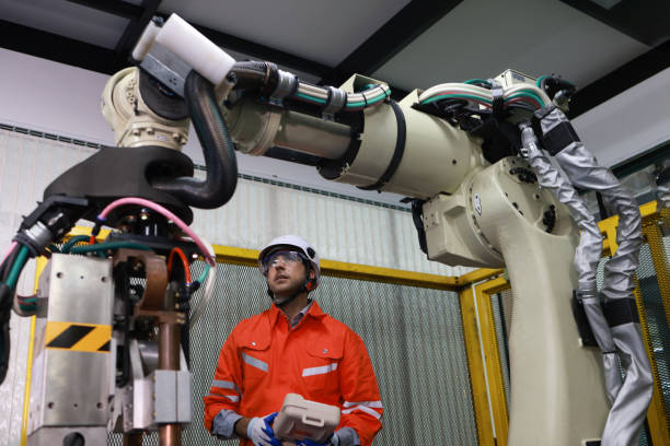 mechatronic engineer do onsite service for industrial robot